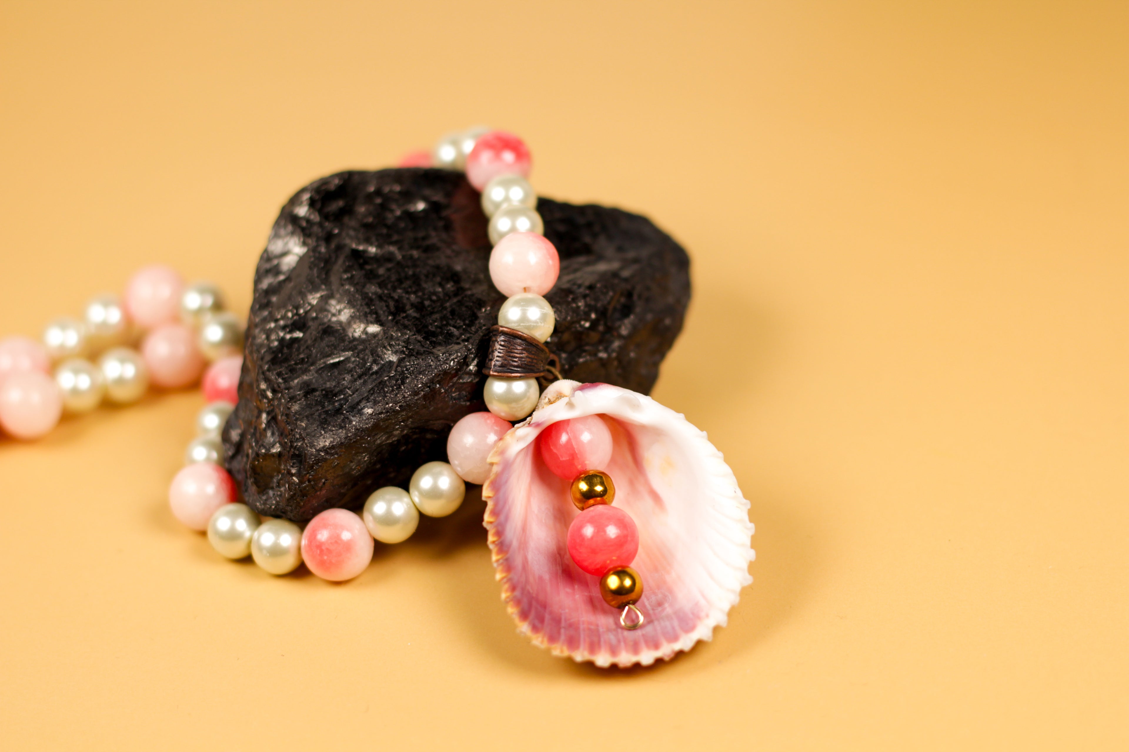 Handmade Pink and Pearl Bead Shell Necklace