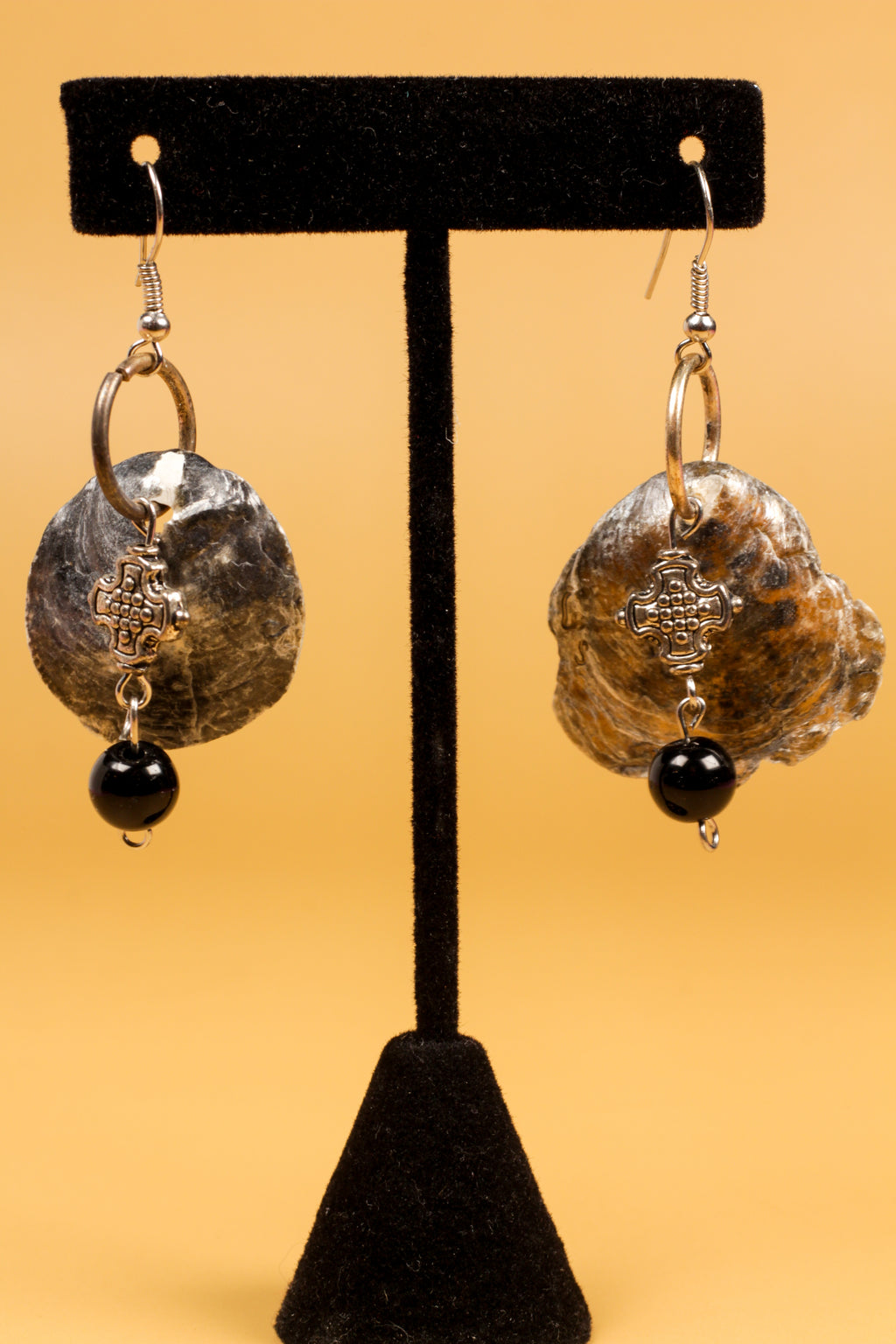 Handmade Natural Jingle Shell Earrings (Pair)